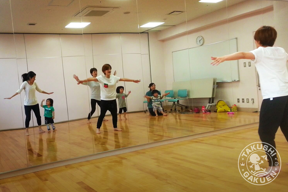 リズム遊びクラブ「ラ・キッズ」